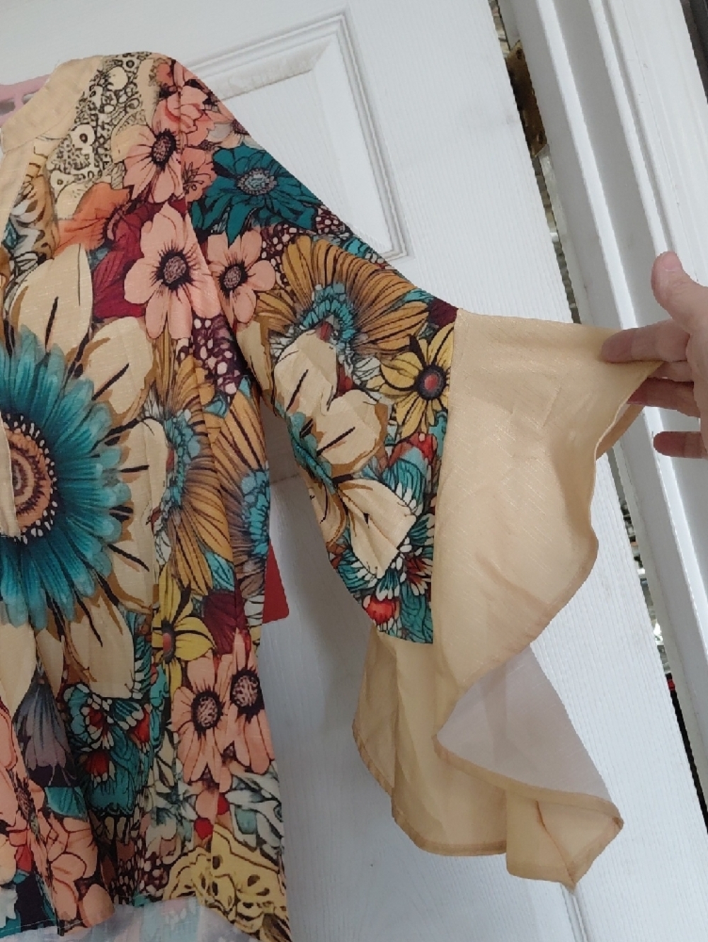 Boho Floral Tunic Top in Teal & Cream - Picture 2 of 12